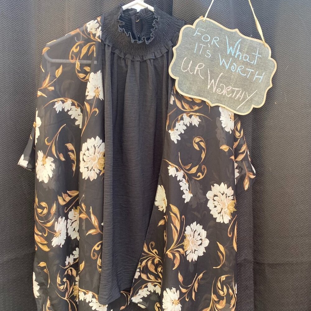 Le Chateau 90s Golden Daisy Sheer Duster & Black Tunic Set - Size XL